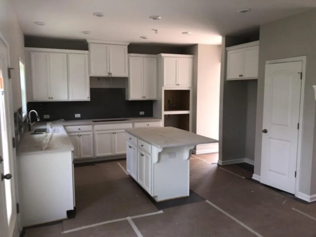 374 Provenance Drive, Sandy Springs, Georgia 30328, 4 Bedrooms Bedrooms, ,3 BathroomsBathrooms,Residential,Sold,374 Provenance Drive,6536621