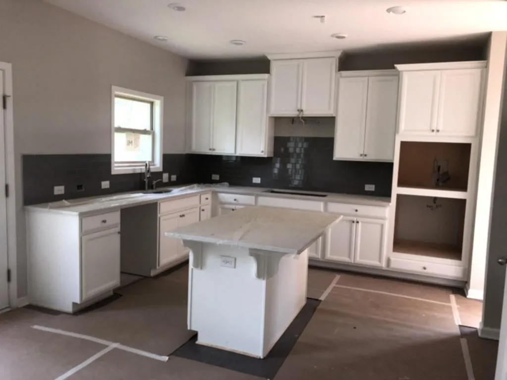 374 Provenance Drive, Sandy Springs, Georgia 30328, 4 Bedrooms Bedrooms, ,3 BathroomsBathrooms,Residential,Sold,374 Provenance Drive,6536621