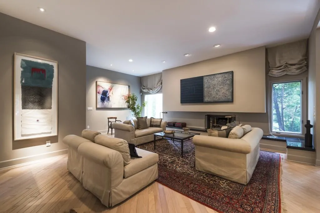 210 N Chambord Drive Nw, Atlanta, Georgia 30327, 6 Bedrooms Bedrooms, ,5 BathroomsBathrooms,Residential,Sold,210 N Chambord Drive Nw,5620394