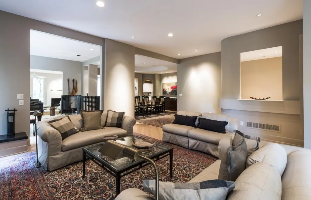 210 N Chambord Drive Nw, Atlanta, Georgia 30327, 6 Bedrooms Bedrooms, ,5 BathroomsBathrooms,Residential,Sold,210 N Chambord Drive Nw,5620394