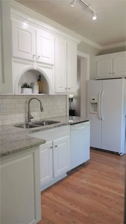 7950 Colquitt Road Unit B3, Sandy Springs, Georgia 30350, 2 Bedrooms Bedrooms, ,2 BathroomsBathrooms,Residential,Sold,7950 Colquitt Road Unit B3,6718621