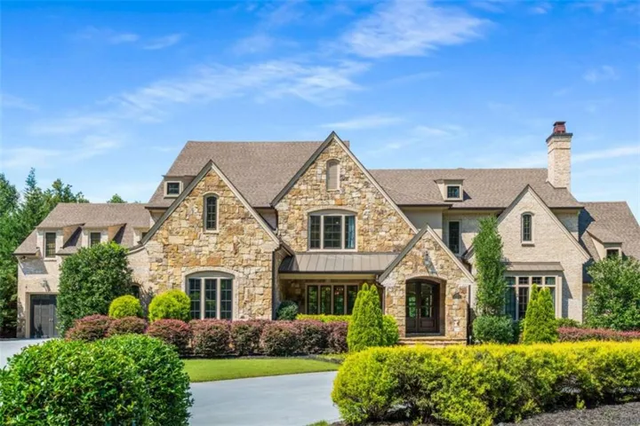 2340 Thisel Down Drive, Statham, Georgia 30666