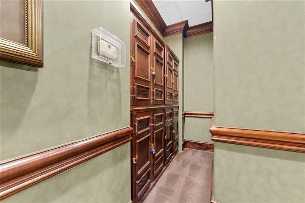 3334 Peachtree Road Ne Unit 1412, Atlanta, Georgia 30326, 2 Bedrooms Bedrooms, 0 ,2 BathroomsBathrooms,Residential,For Sale,3334 Peachtree Road Ne Unit 1412,7829998