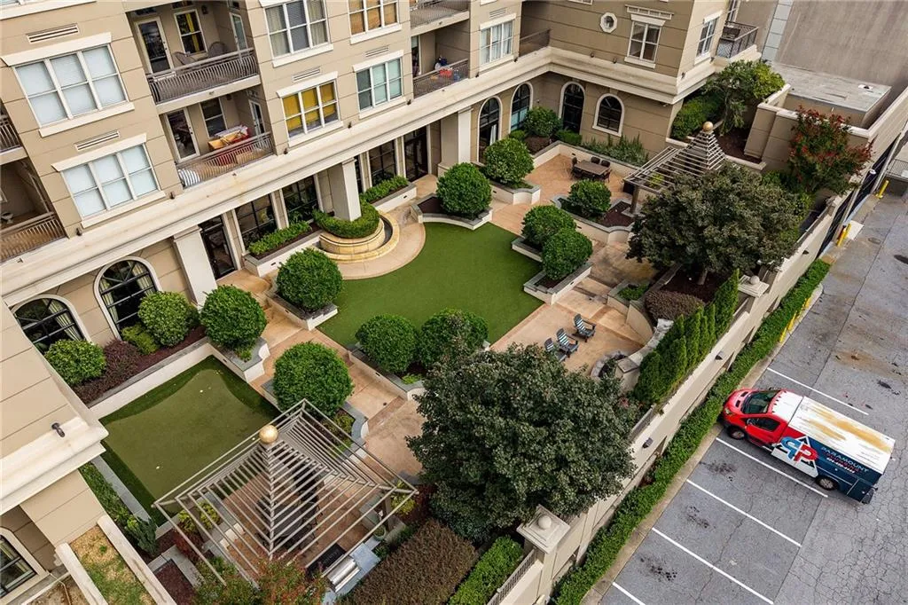 3334 Peachtree Road Ne Unit 1412, Atlanta, Georgia 30326, 2 Bedrooms Bedrooms, 0 ,2 BathroomsBathrooms,Residential,For Sale,3334 Peachtree Road Ne Unit 1412,7829998