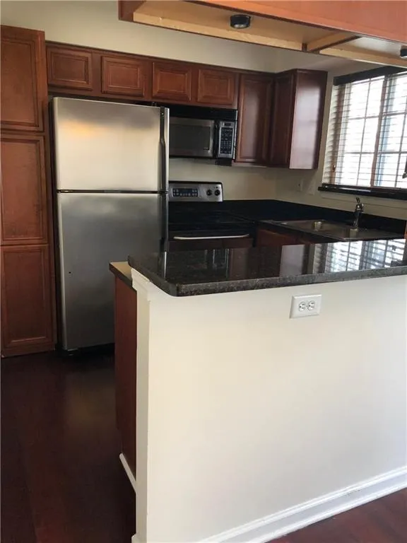 6940 Roswell Road Unit 18d, Atlanta, Georgia 30328, 3 Bedrooms Bedrooms, ,2 BathroomsBathrooms,Residential,Sold,6940 Roswell Road Unit 18d,5965550 6940 Roswell Road Unit 18d, Atlanta, Georgia 30328, 3 Bedrooms Bedrooms, ,2 BathroomsBathrooms,Residential,Sold,6940 Roswell Road Unit 18d,5965550