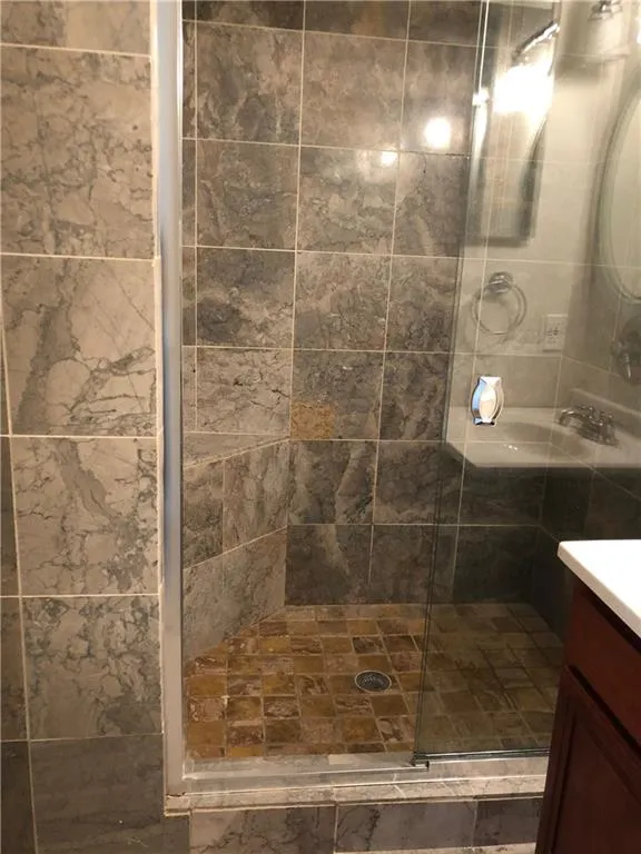 6940 Roswell Road Unit 18d, Atlanta, Georgia 30328, 3 Bedrooms Bedrooms, ,2 BathroomsBathrooms,Residential,Sold,6940 Roswell Road Unit 18d,5965550 6940 Roswell Road Unit 18d, Atlanta, Georgia 30328, 3 Bedrooms Bedrooms, ,2 BathroomsBathrooms,Residential,Sold,6940 Roswell Road Unit 18d,5965550