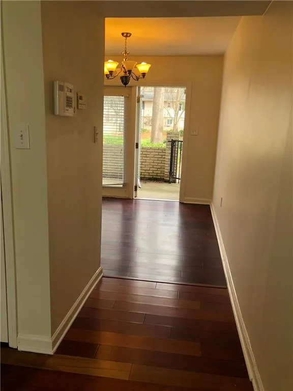 6940 Roswell Road Unit 18d, Atlanta, Georgia 30328, 3 Bedrooms Bedrooms, ,2 BathroomsBathrooms,Residential,Sold,6940 Roswell Road Unit 18d,5965550 6940 Roswell Road Unit 18d, Atlanta, Georgia 30328, 3 Bedrooms Bedrooms, ,2 BathroomsBathrooms,Residential,Sold,6940 Roswell Road Unit 18d,5965550