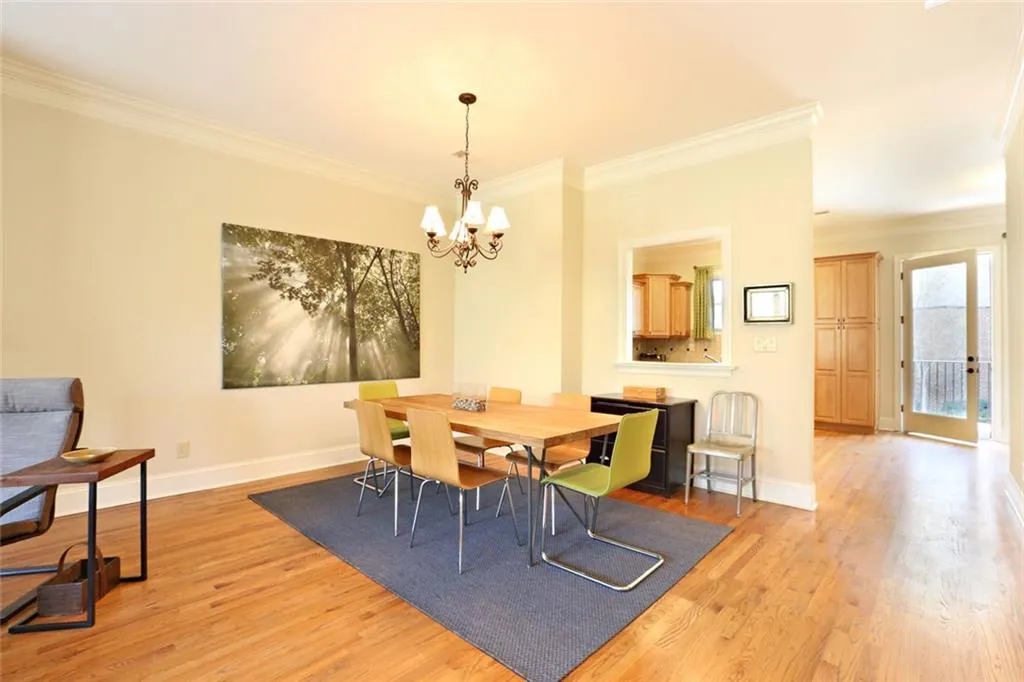 6081 City Walk Lane, Atlanta, Georgia 30328, 3 Bedrooms Bedrooms, ,3 BathroomsBathrooms,Residential,Sold,6081 City Walk Lane,5664682