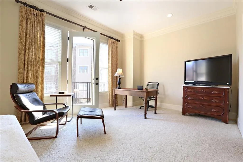 6081 City Walk Lane, Atlanta, Georgia 30328, 3 Bedrooms Bedrooms, ,3 BathroomsBathrooms,Residential,Sold,6081 City Walk Lane,5664682