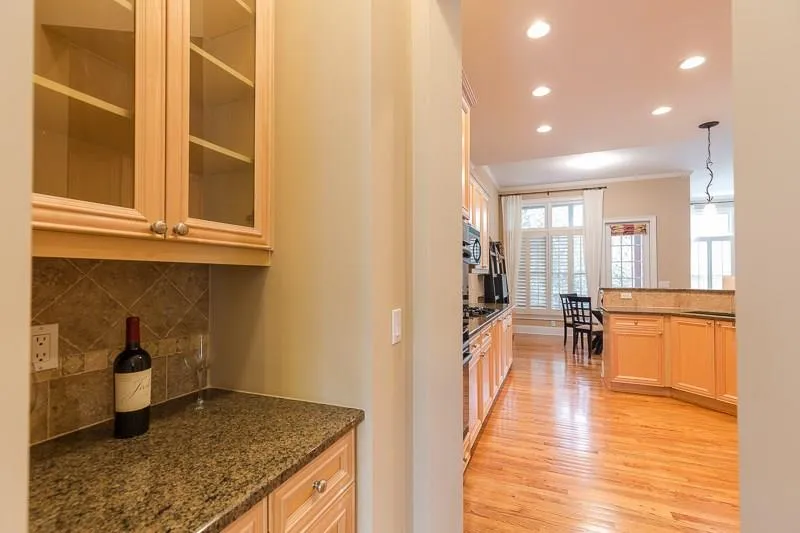 5941 Reddington Way Ne, Sandy Springs, Georgia 30328, 3 Bedrooms Bedrooms, ,3 BathroomsBathrooms,Residential,Sold,5941 Reddington Way Ne,5979666