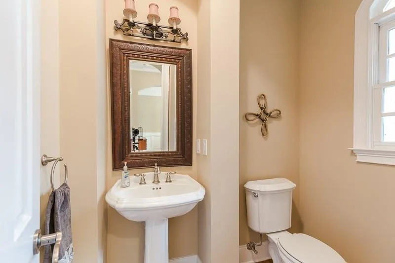 5941 Reddington Way Ne, Sandy Springs, Georgia 30328, 3 Bedrooms Bedrooms, ,3 BathroomsBathrooms,Residential,Sold,5941 Reddington Way Ne,5979666