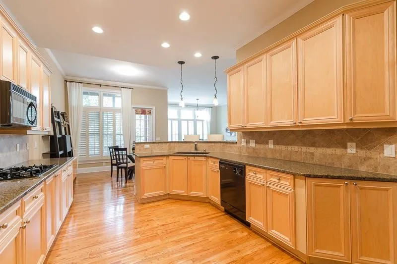 5941 Reddington Way Ne, Sandy Springs, Georgia 30328, 3 Bedrooms Bedrooms, ,3 BathroomsBathrooms,Residential,Sold,5941 Reddington Way Ne,5979666