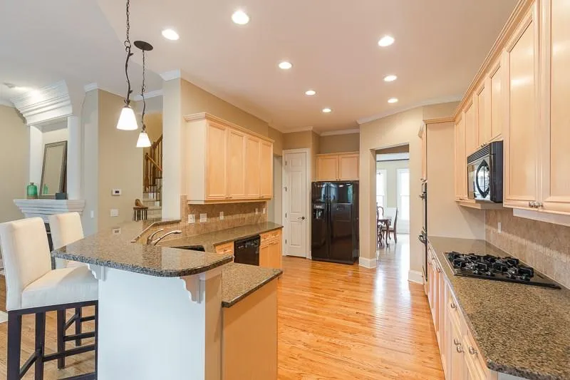 5941 Reddington Way Ne, Sandy Springs, Georgia 30328, 3 Bedrooms Bedrooms, ,3 BathroomsBathrooms,Residential,Sold,5941 Reddington Way Ne,5979666
