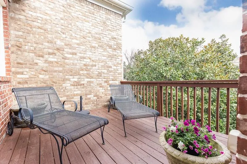 5941 Reddington Way Ne, Sandy Springs, Georgia 30328, 3 Bedrooms Bedrooms, ,3 BathroomsBathrooms,Residential,Sold,5941 Reddington Way Ne,5979666