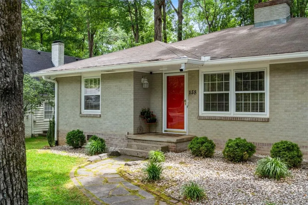 438 Hilderbrand Drive, Atlanta, Georgia 30328, 3 Bedrooms Bedrooms, ,1 BathroomBathrooms,Residential,Sold,438 Hilderbrand Drive,6893632