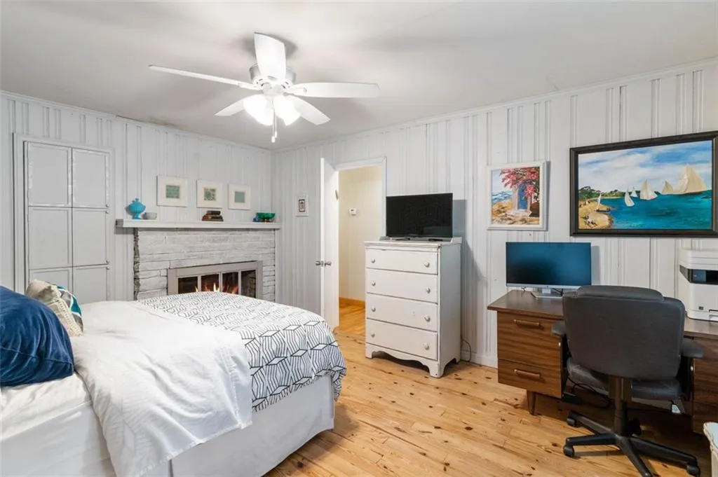 438 Hilderbrand Drive, Atlanta, Georgia 30328, 3 Bedrooms Bedrooms, ,1 BathroomBathrooms,Residential,Sold,438 Hilderbrand Drive,6893632