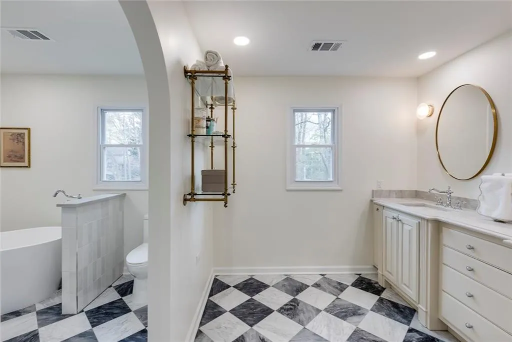 Newly renovated primary bath.