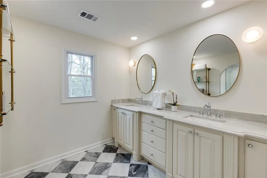 Newly renovated primary bath.
