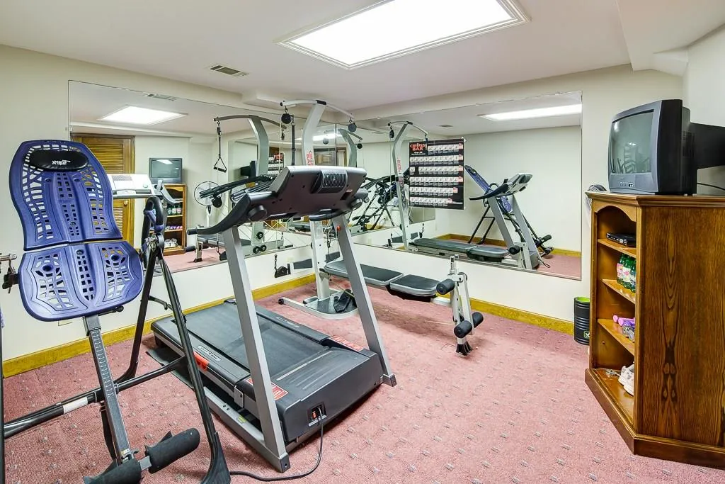 355 Spindle Court, Sandy Springs, Georgia 30350, 5 Bedrooms Bedrooms, ,4 BathroomsBathrooms,Residential,Sold,355 Spindle Court,5655563