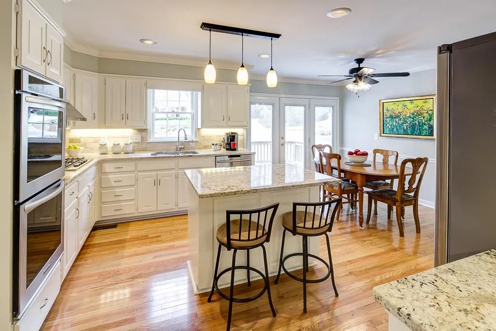 355 Spindle Court, Sandy Springs, Georgia 30350, 5 Bedrooms Bedrooms, ,4 BathroomsBathrooms,Residential,Sold,355 Spindle Court,5655563