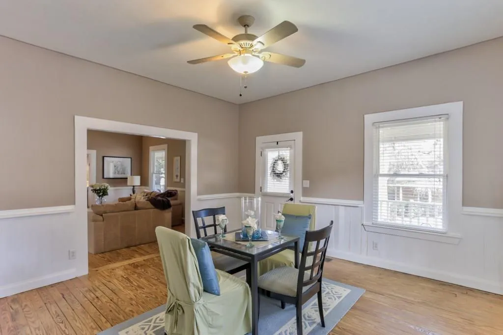 2964 Layton Avenue Nw, Atlanta, Georgia 30318, 2 Bedrooms Bedrooms, ,1 BathroomBathrooms,Residential,Sold,2964 Layton Avenue Nw,5959536