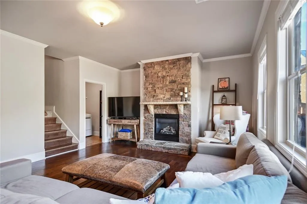 7800 Stratford Lane, Sandy Springs, Georgia 30350, 5 Bedrooms Bedrooms, ,4 BathroomsBathrooms,Residential,Sold,7800 Stratford Lane,6800755