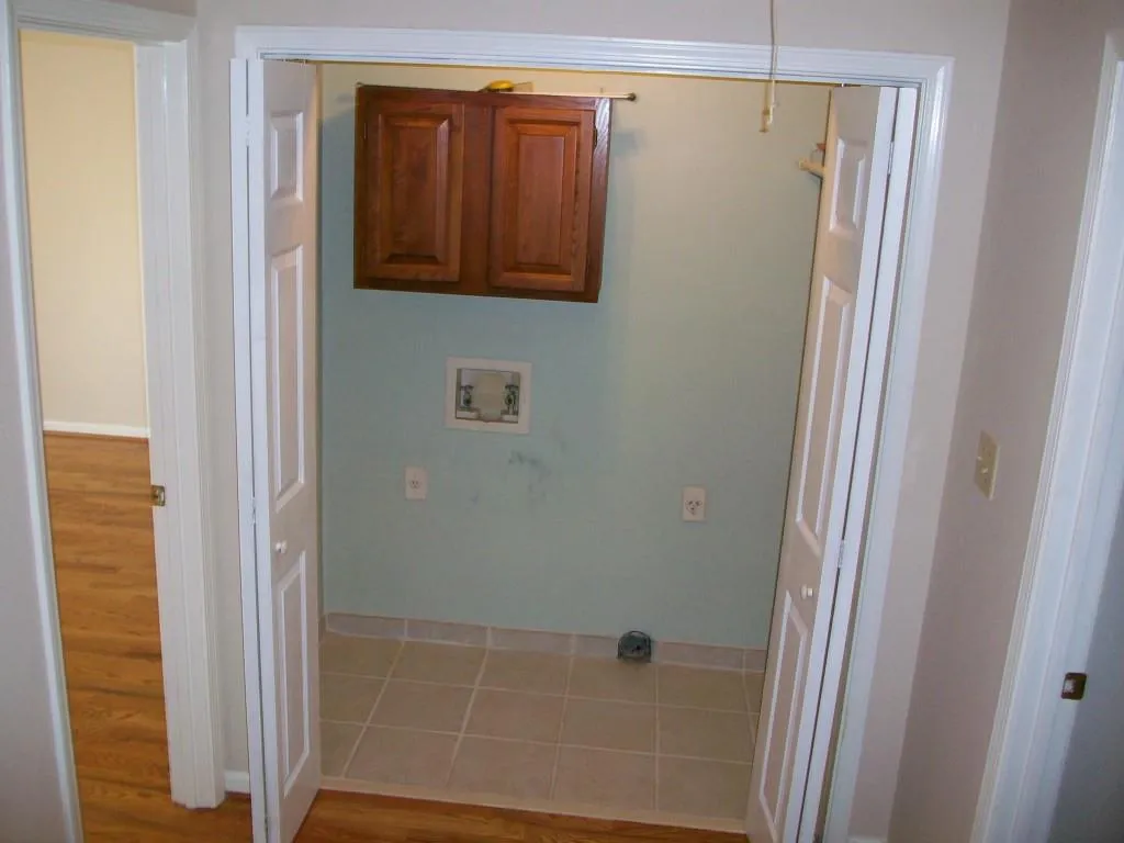 215 Brantley Road Unit 215, Sandy Springs, Georgia 30350, 2 Bedrooms Bedrooms, ,2 BathroomsBathrooms,Residential,Sold,215 Brantley Road Unit 215,5513615