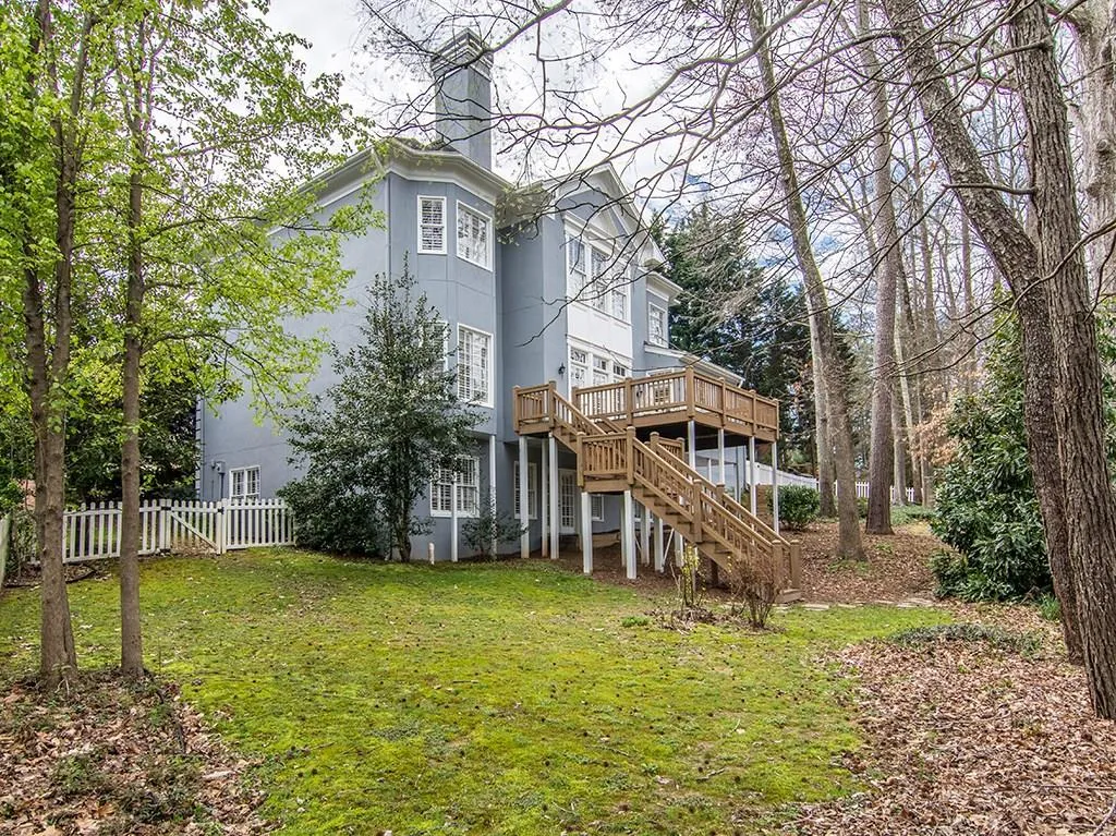 140 Savannah Estates Drive, Sandy Springs, Georgia 30350, 5 Bedrooms Bedrooms, ,5 BathroomsBathrooms,Residential,Sold,140 Savannah Estates Drive,5980592