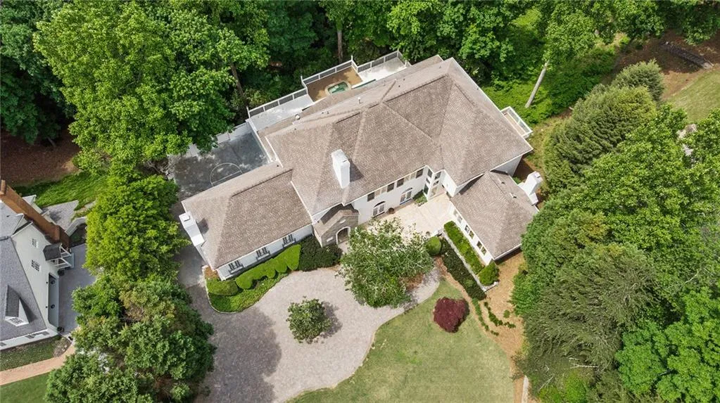 745 Wood Duck Court, Atlanta, Georgia 30327, 5 Bedrooms Bedrooms, ,5 BathroomsBathrooms,Residential,Sold,745 Wood Duck Court,7040739