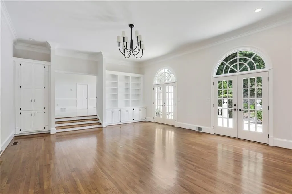 745 Wood Duck Court, Atlanta, Georgia 30327, 5 Bedrooms Bedrooms, ,5 BathroomsBathrooms,Residential,Sold,745 Wood Duck Court,7040739
