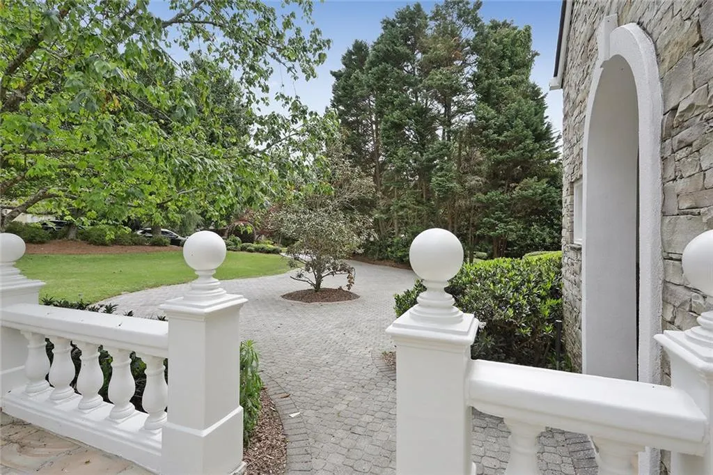 745 Wood Duck Court, Atlanta, Georgia 30327, 5 Bedrooms Bedrooms, ,5 BathroomsBathrooms,Residential,Sold,745 Wood Duck Court,7040739