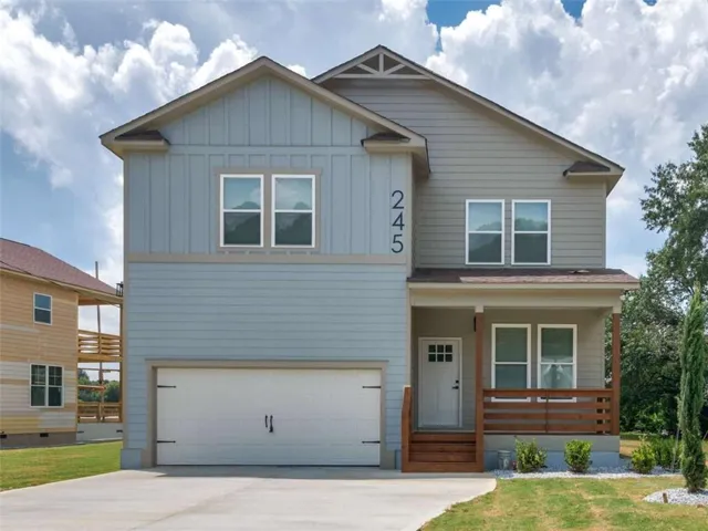 245 Lakeview Drive, Locust Grove, Georgia 30248