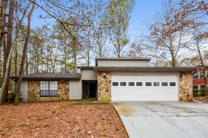 510 Creekwood Crossing, Roswell, Georgia 30076