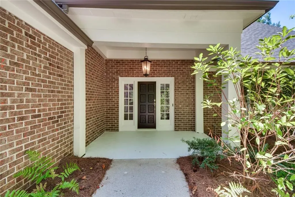 600 Idlewood Drive, Sandy Springs, Georgia 30327, 5 Bedrooms Bedrooms, ,4 BathroomsBathrooms,Residential,Sold,600 Idlewood Drive,6618941