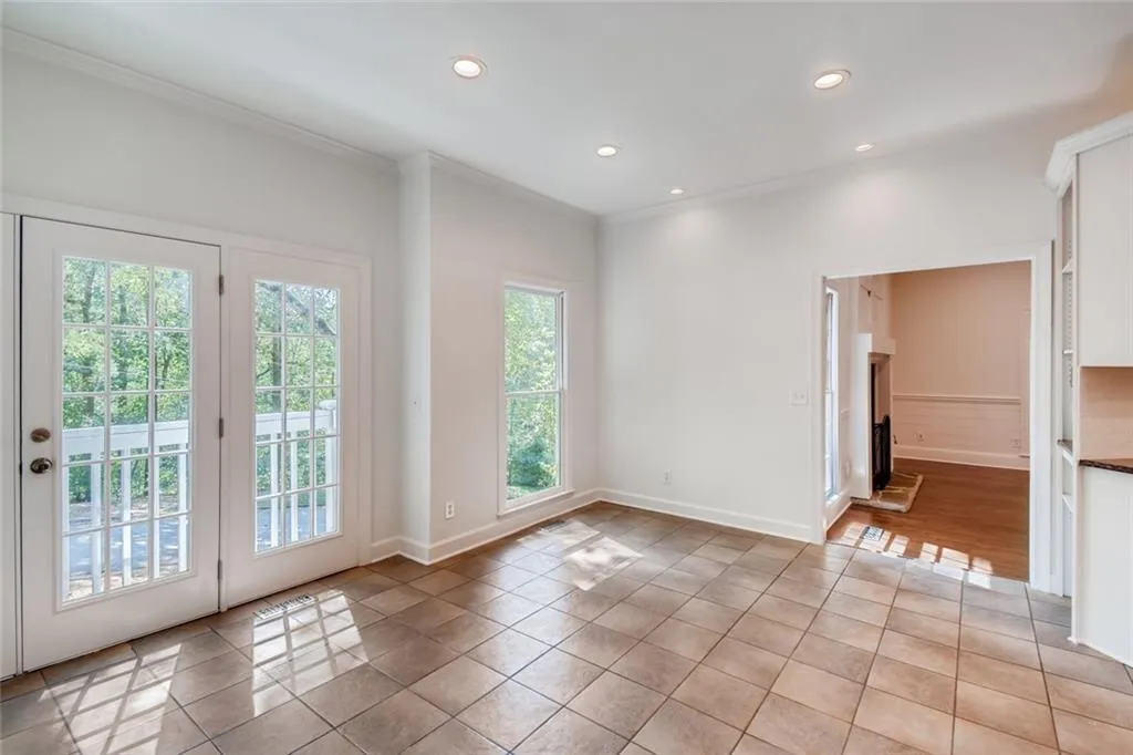 600 Idlewood Drive, Sandy Springs, Georgia 30327, 5 Bedrooms Bedrooms, ,4 BathroomsBathrooms,Residential,Sold,600 Idlewood Drive,6618941