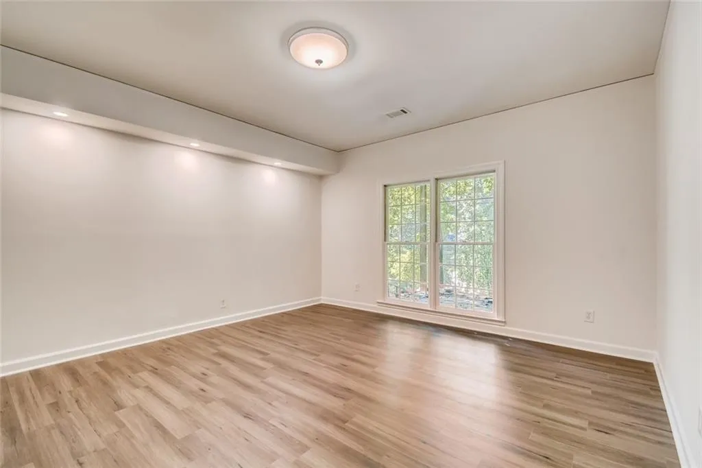 600 Idlewood Drive, Sandy Springs, Georgia 30327, 5 Bedrooms Bedrooms, ,4 BathroomsBathrooms,Residential,Sold,600 Idlewood Drive,6618941