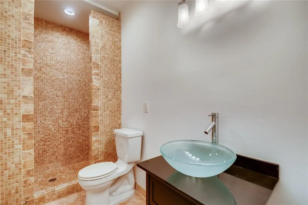 600 Idlewood Drive, Sandy Springs, Georgia 30327, 5 Bedrooms Bedrooms, ,4 BathroomsBathrooms,Residential,Sold,600 Idlewood Drive,6618941