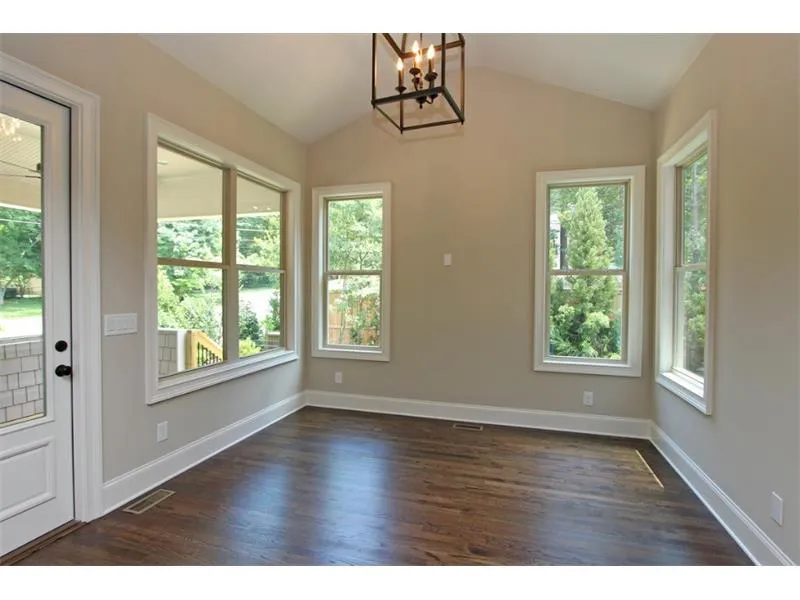 1005 Preswyck Way, Sandy Springs, Georgia 30328, 6 Bedrooms Bedrooms, ,5 BathroomsBathrooms,Residential,Sold,1005 Preswyck Way,5695415