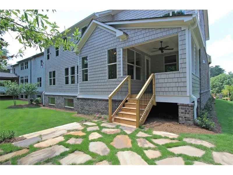 1005 Preswyck Way, Sandy Springs, Georgia 30328, 6 Bedrooms Bedrooms, ,5 BathroomsBathrooms,Residential,Sold,1005 Preswyck Way,5695415