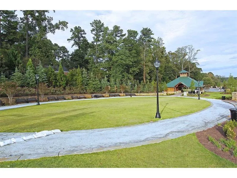 1005 Preswyck Way, Sandy Springs, Georgia 30328, 6 Bedrooms Bedrooms, ,5 BathroomsBathrooms,Residential,Sold,1005 Preswyck Way,5695415