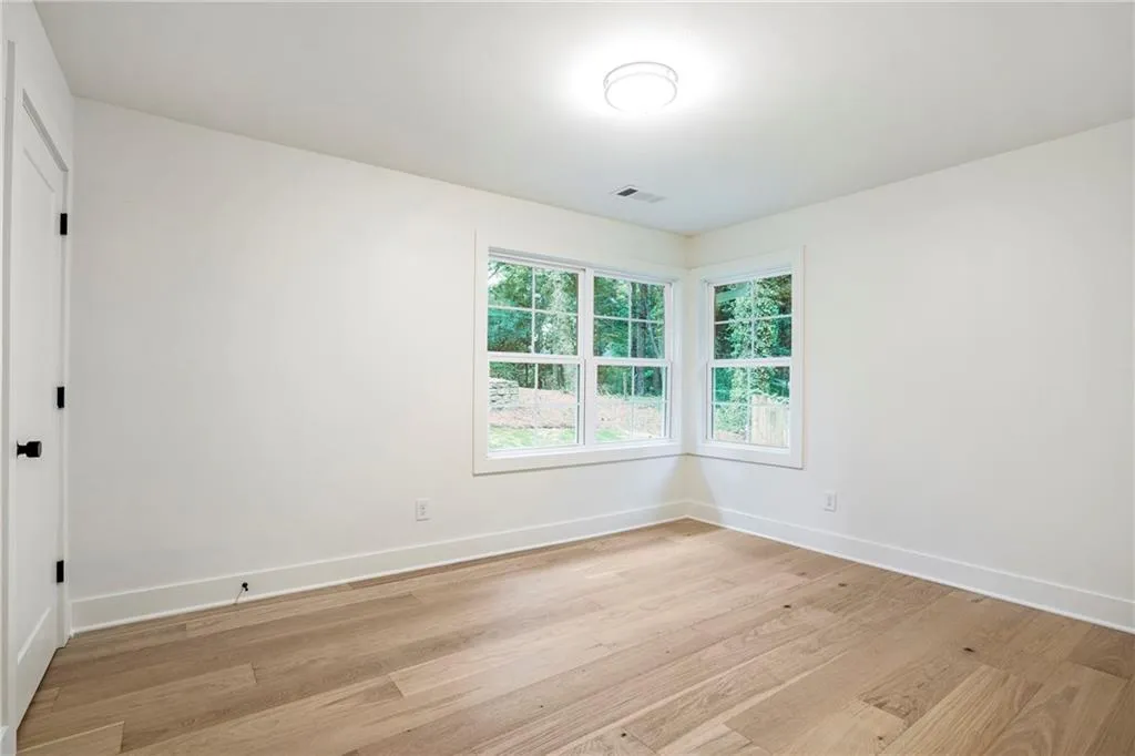 4955 Powers Ferry Road, Sandy Springs, Georgia 30327, 5 Bedrooms Bedrooms, ,3 BathroomsBathrooms,Residential,For Sale,4955 Powers Ferry Road,7651086