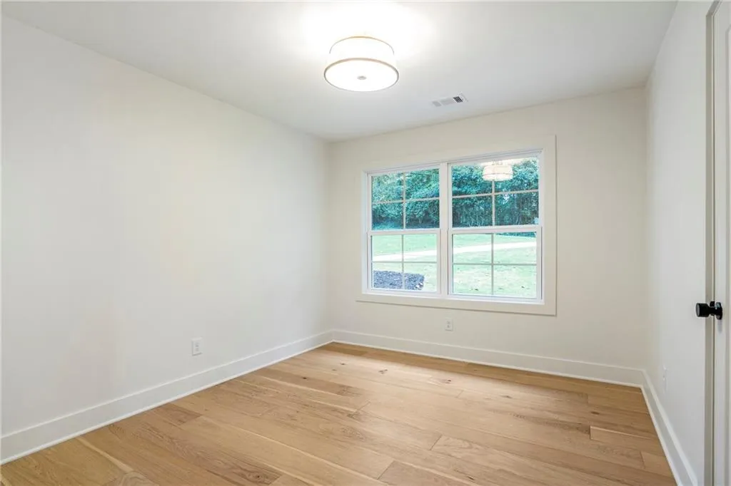 4955 Powers Ferry Road, Sandy Springs, Georgia 30327, 5 Bedrooms Bedrooms, ,3 BathroomsBathrooms,Residential,For Sale,4955 Powers Ferry Road,7651086