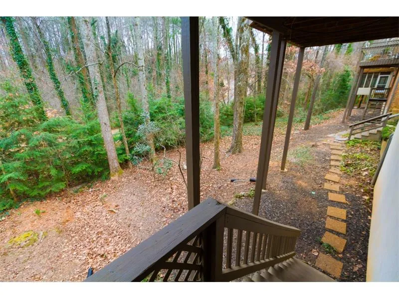 460 Greenlaurel Drive, Sandy Springs, Georgia 30342, 2 Bedrooms Bedrooms, ,2 BathroomsBathrooms,Residential,Sold,460 Greenlaurel Drive,5801928
