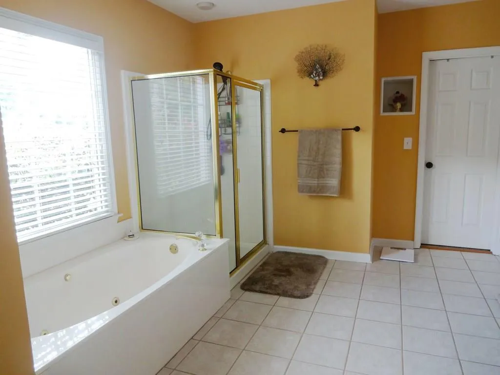 325 Eastcote Drive, Sandy Springs, Georgia 30350, 4 Bedrooms Bedrooms, ,3 BathroomsBathrooms,Residential,Sold,325 Eastcote Drive,6068520