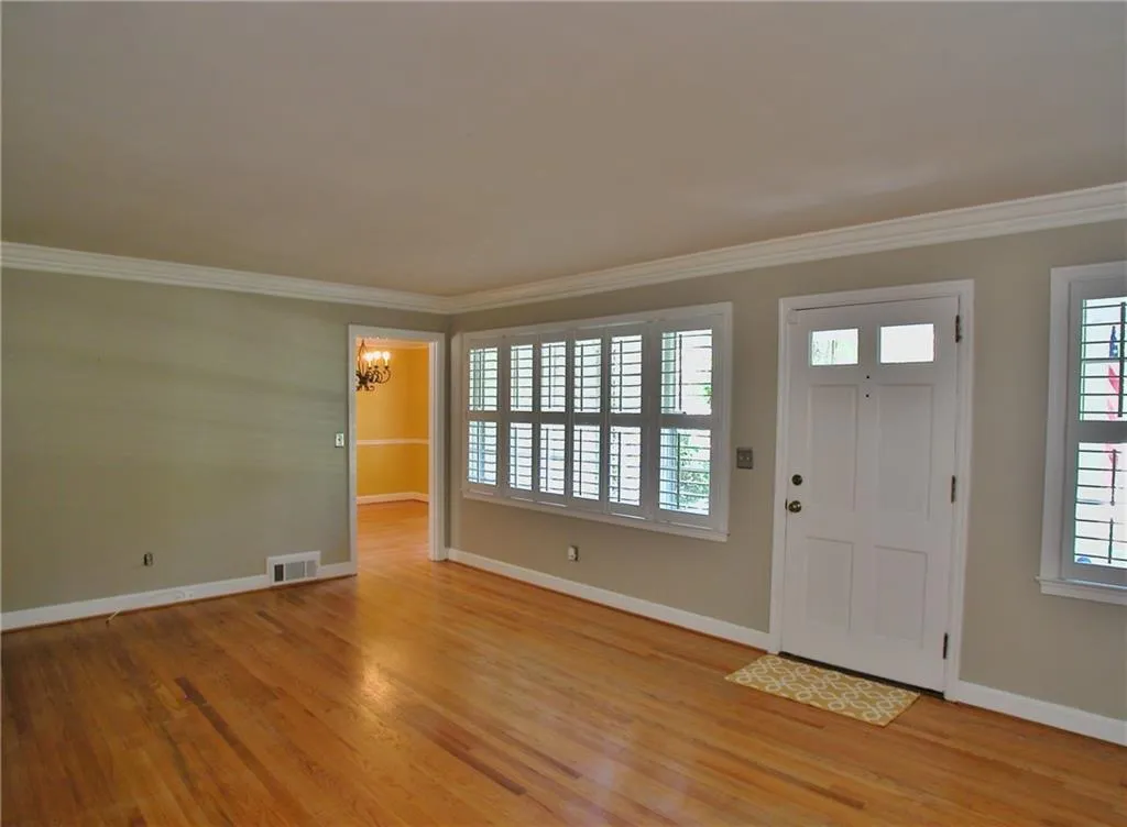 444 Hilderbrand Drive, Sandy Springs, Georgia 30328, 2 Bedrooms Bedrooms, ,1 BathroomBathrooms,Residential,Sold,444 Hilderbrand Drive,5820182