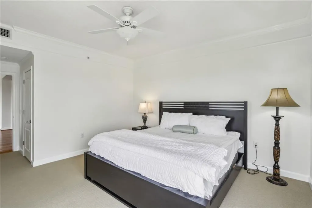 3475 Oak Valley Road Ne Unit 2060, Atlanta, Georgia 30326, 2 Bedrooms Bedrooms, ,2 BathroomsBathrooms,Residential,For Sale,3475 Oak Valley Road Ne Unit 2060,7574216
