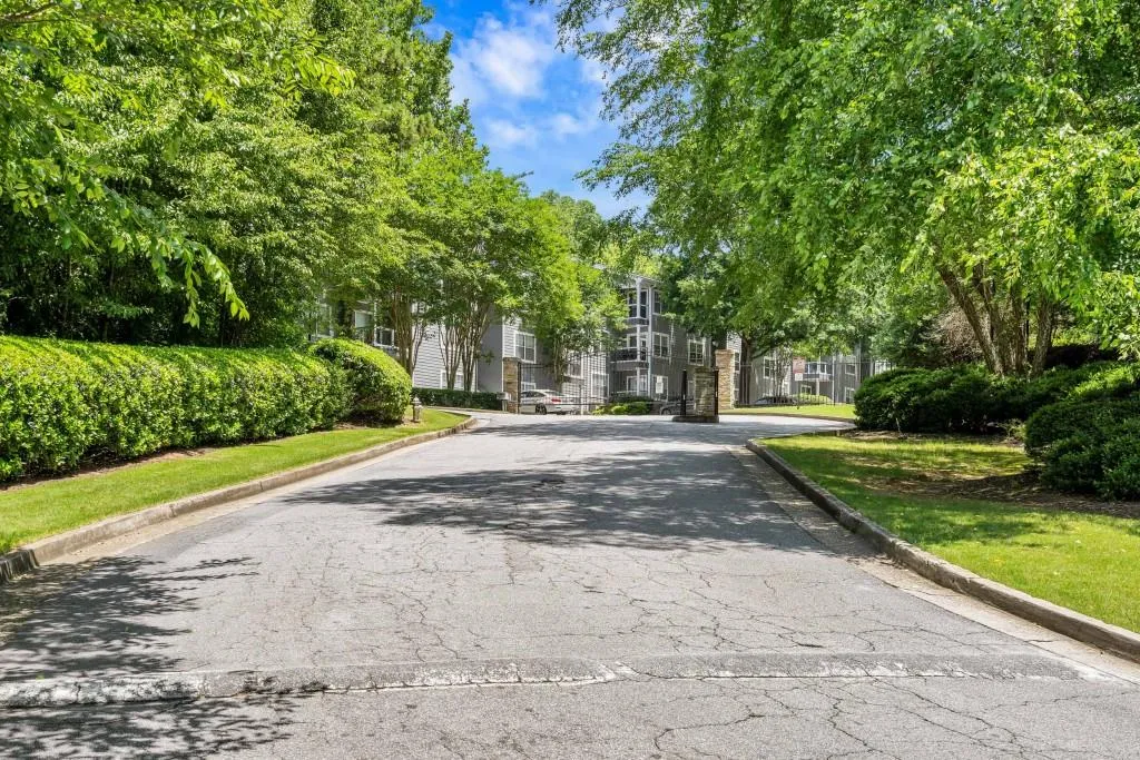 5304 Santa Fe Parkway, Sandy Springs, Georgia 30350, 2 Bedrooms Bedrooms, ,2 BathroomsBathrooms,Residential,Sold,5304 Santa Fe Parkway,6567246