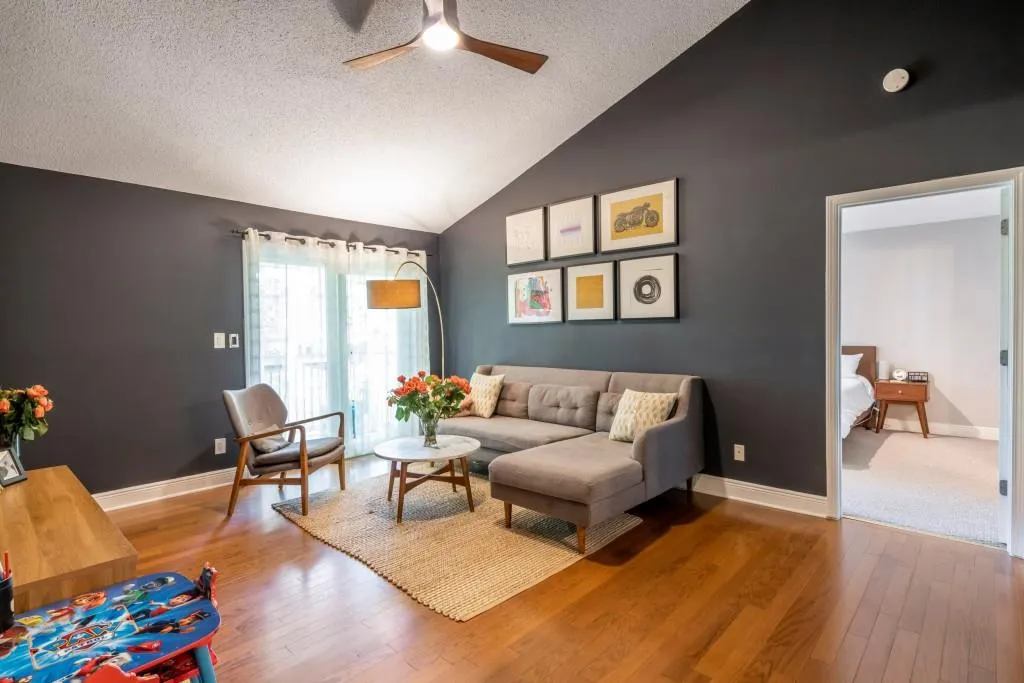 5304 Santa Fe Parkway, Sandy Springs, Georgia 30350, 2 Bedrooms Bedrooms, ,2 BathroomsBathrooms,Residential,Sold,5304 Santa Fe Parkway,6567246