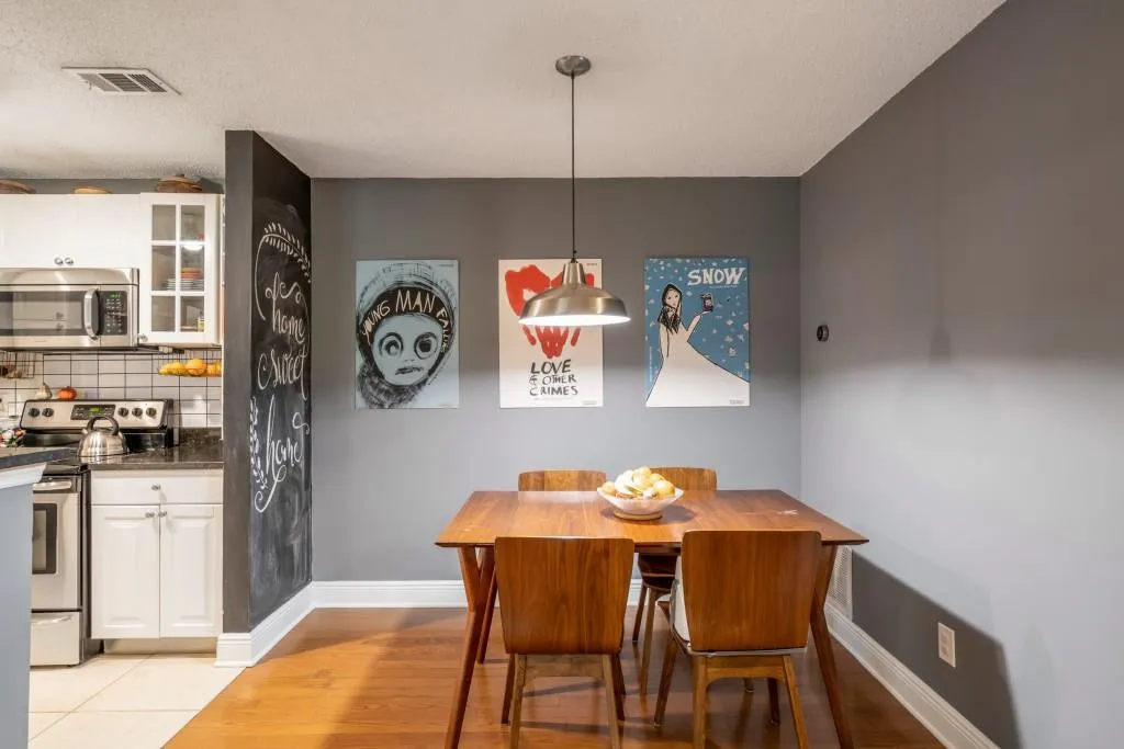 5304 Santa Fe Parkway, Sandy Springs, Georgia 30350, 2 Bedrooms Bedrooms, ,2 BathroomsBathrooms,Residential,Sold,5304 Santa Fe Parkway,6567246