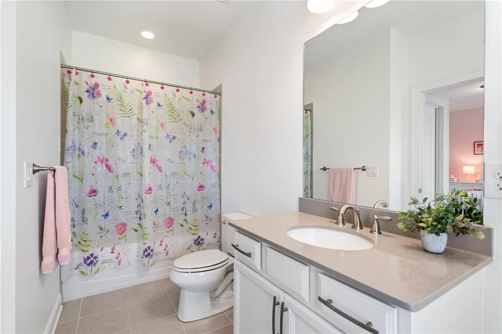 60 Winslow Street, Sandy Springs, Georgia 30328, 3 Bedrooms Bedrooms, ,3 BathroomsBathrooms,Residential,Sold,60 Winslow Street,7040590